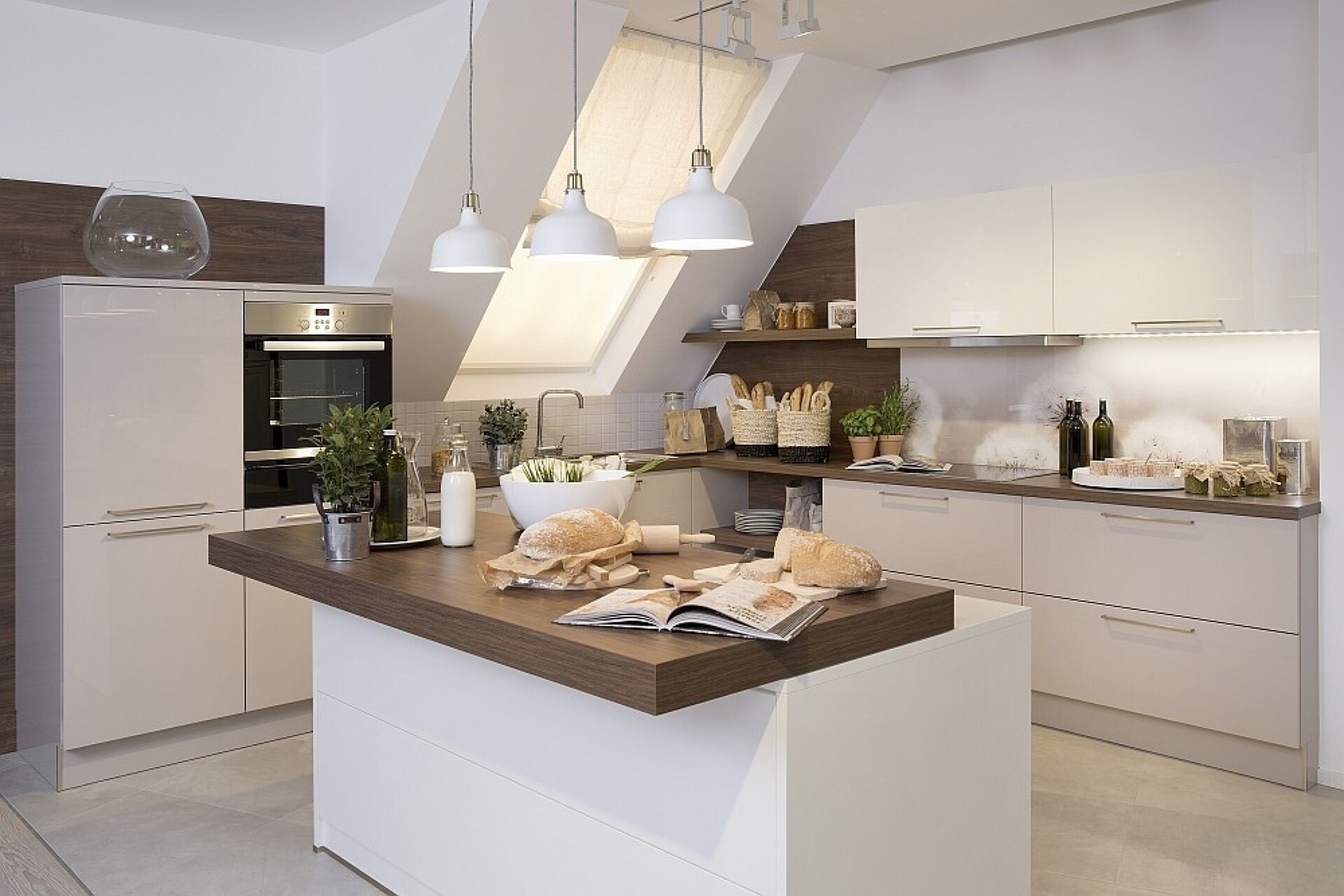 Kulinario Kchen Kulinario Kchen In Brilon Matthias Kappe Inselkche Unter Der Dachschrge Kulinario Kchen Kulinario Kchen In Brilon Matthias Kappe Inselkche Unter Der Dachschrge